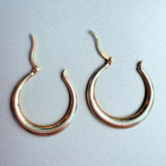 Sterling Silver Gold Vermeil 1” Round Hoop Classic Vintage Graduated Earrings - Picture 7 of 9